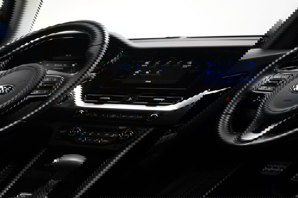 Kia Niro usata a Varese (13)