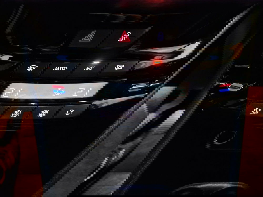 Peugeot 208 usata a Varese (15)