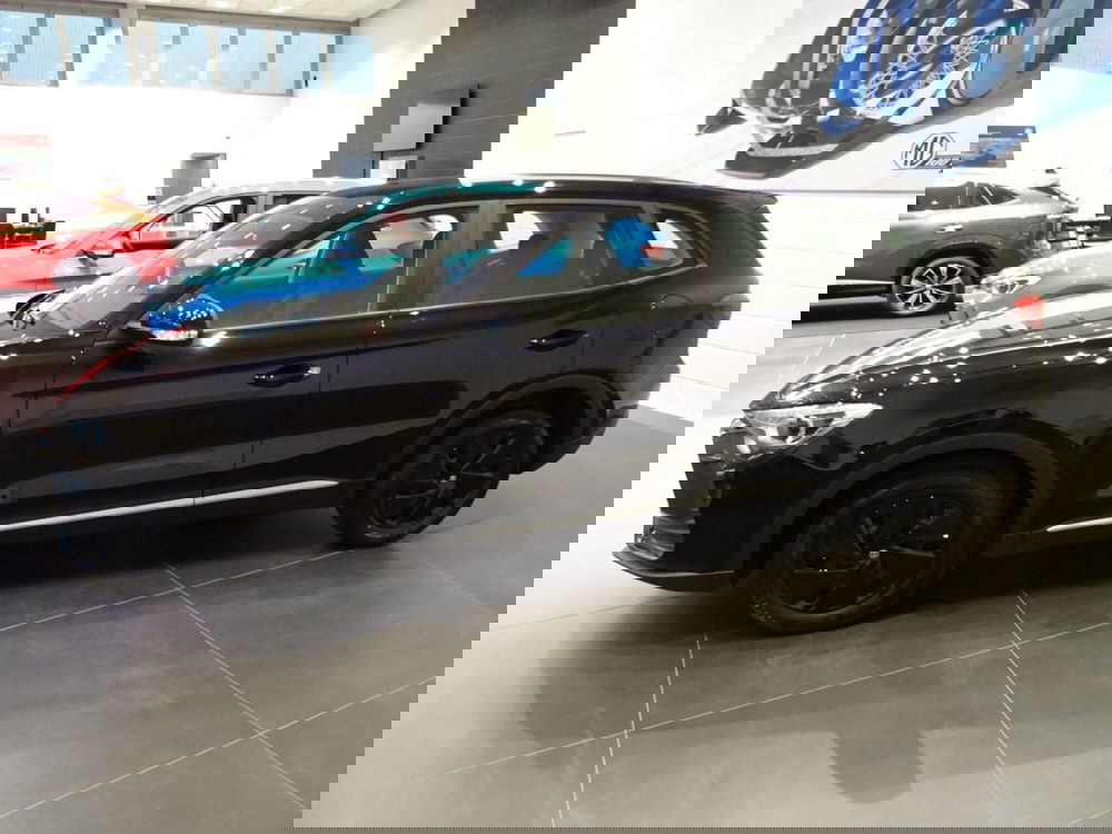 Mg ZS nuova a Lucca (2)