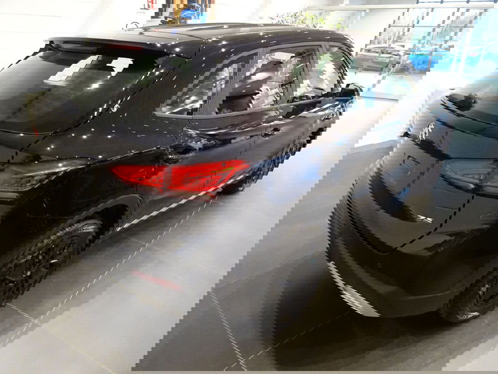 Mg ZS nuova a Lucca (4)