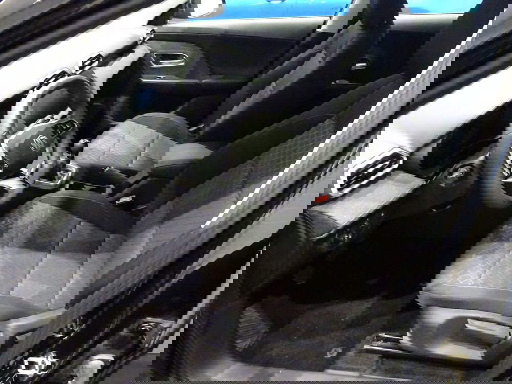 Mg ZS nuova a Lucca (8)