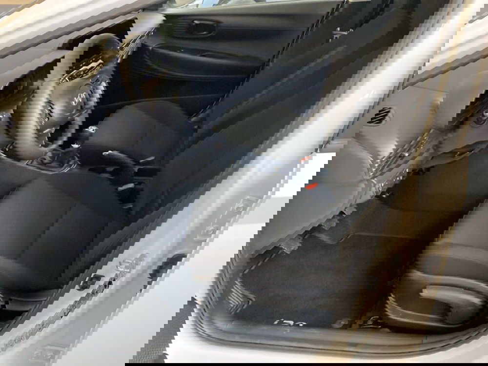 Hyundai i20 nuova a Lodi (10)