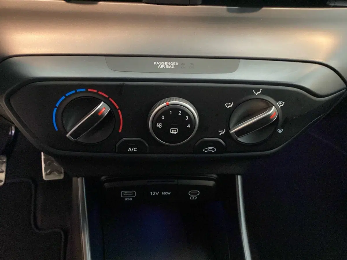 Hyundai Bayon nuova a Lodi (11)