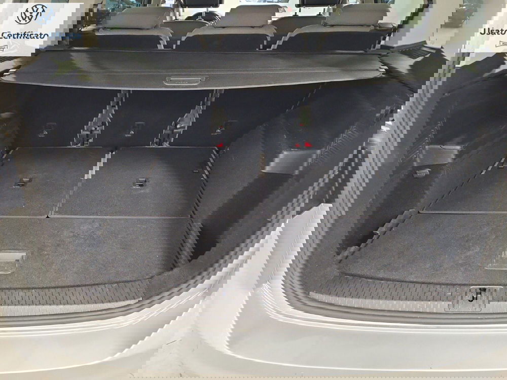 Volkswagen Touran usata a Genova (9)