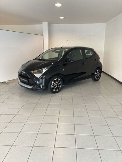 Toyota Aygo Connect 1.0 VVT-i 72 CV 5 porte x-fun del 2021 usata a San Severo
