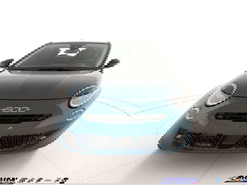 Fiat 600 nuova a Padova (2)