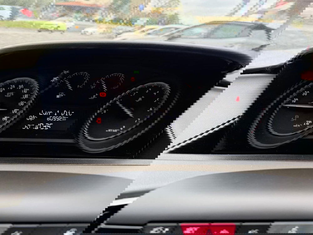 Lancia Ypsilon usata a Arezzo (12)