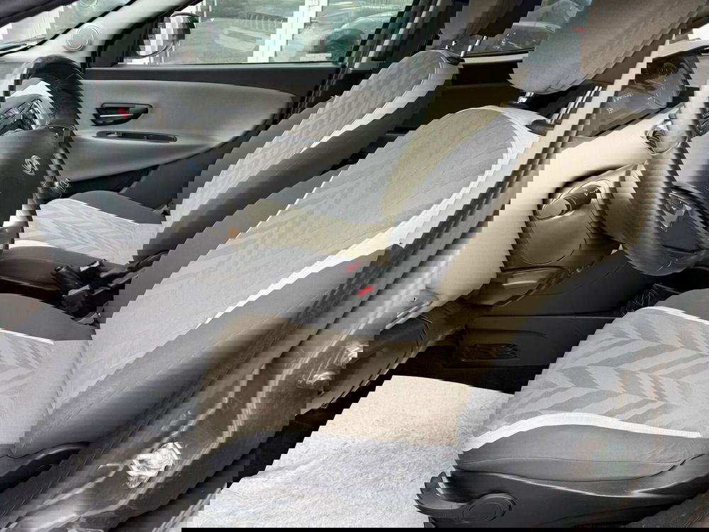 Lancia Ypsilon usata a Arezzo (9)