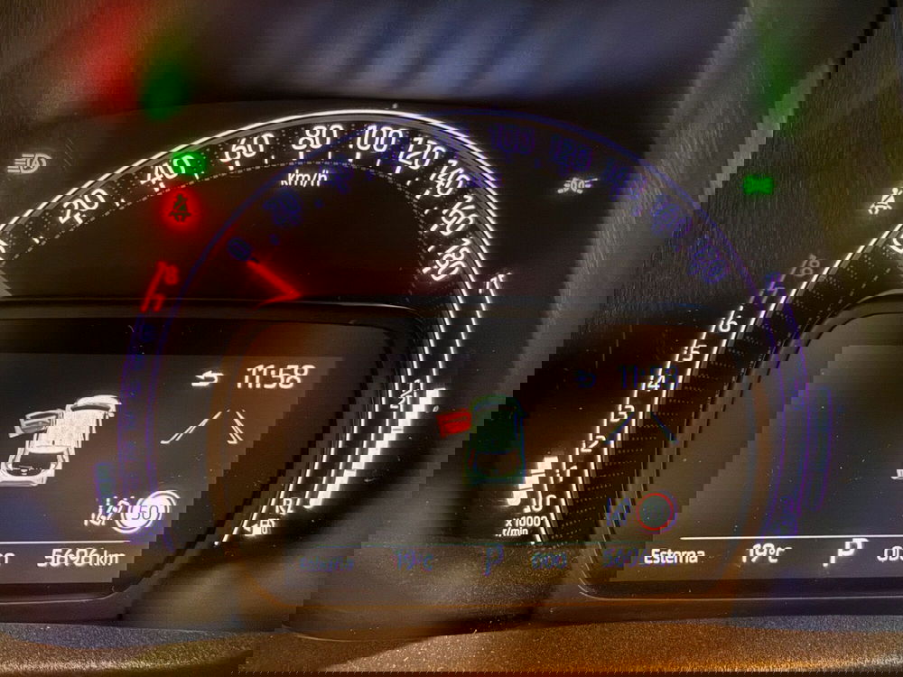 Toyota Aygo X usata a Genova (8)