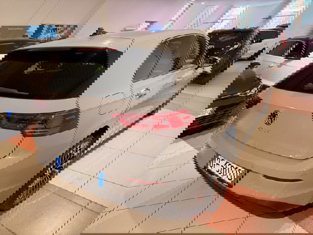 Volkswagen Golf usata a Genova (5)