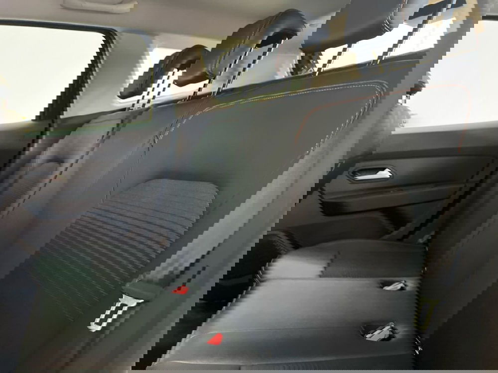 Dacia Duster usata a Roma (13)