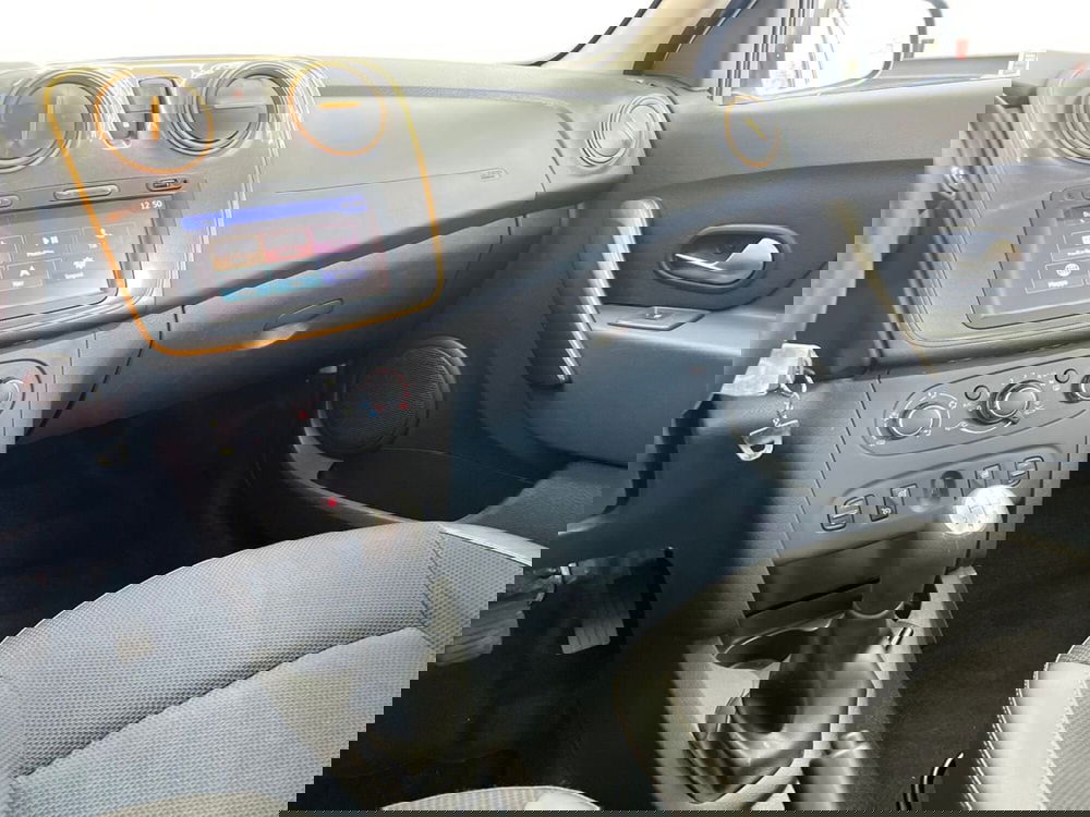 Dacia Sandero usata a Roma (13)