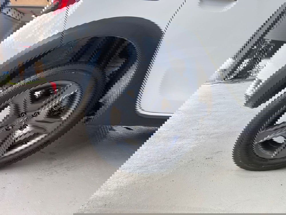 Dacia Sandero usata a Roma (16)