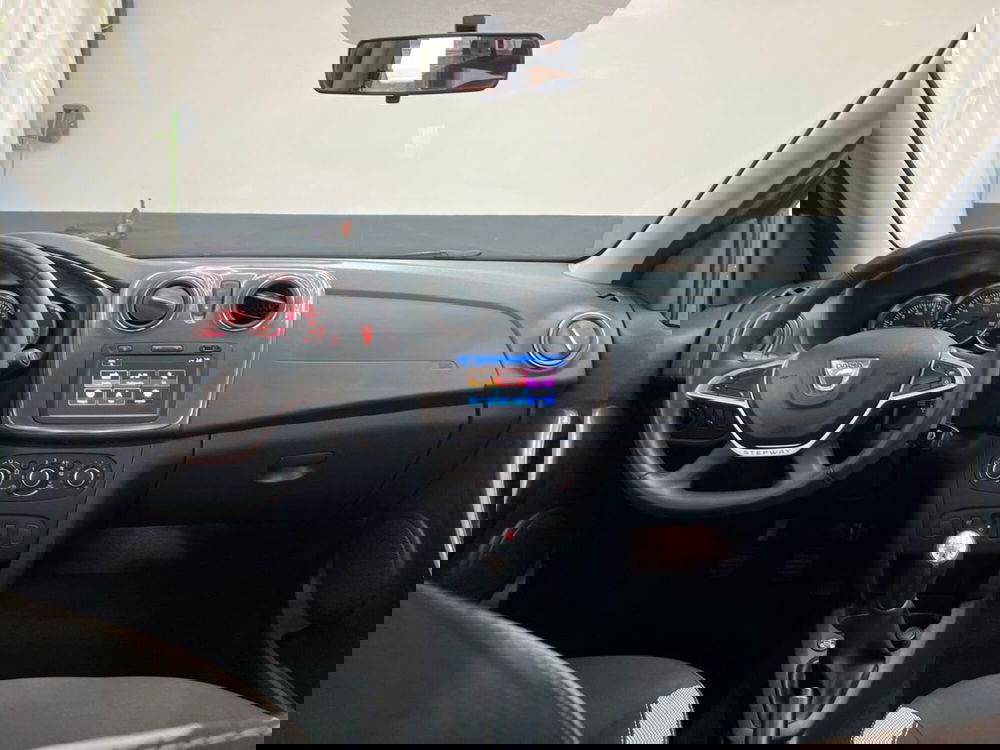 Dacia Sandero usata a Roma (12)