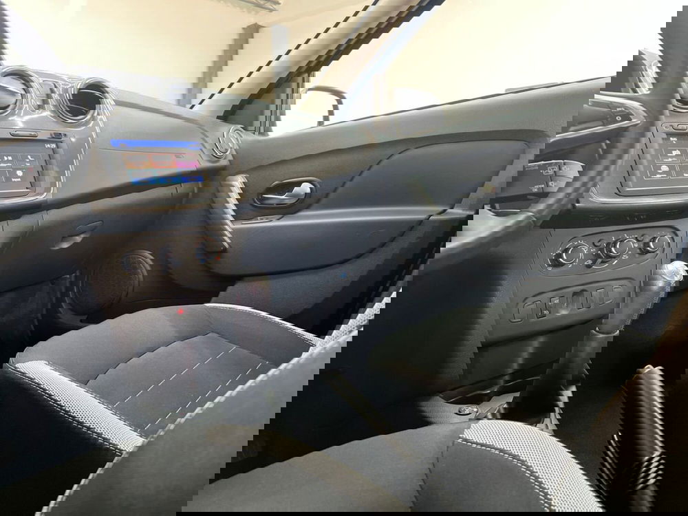 Dacia Sandero usata a Roma (13)