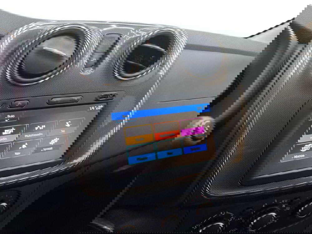 Dacia Sandero usata a Roma (14)