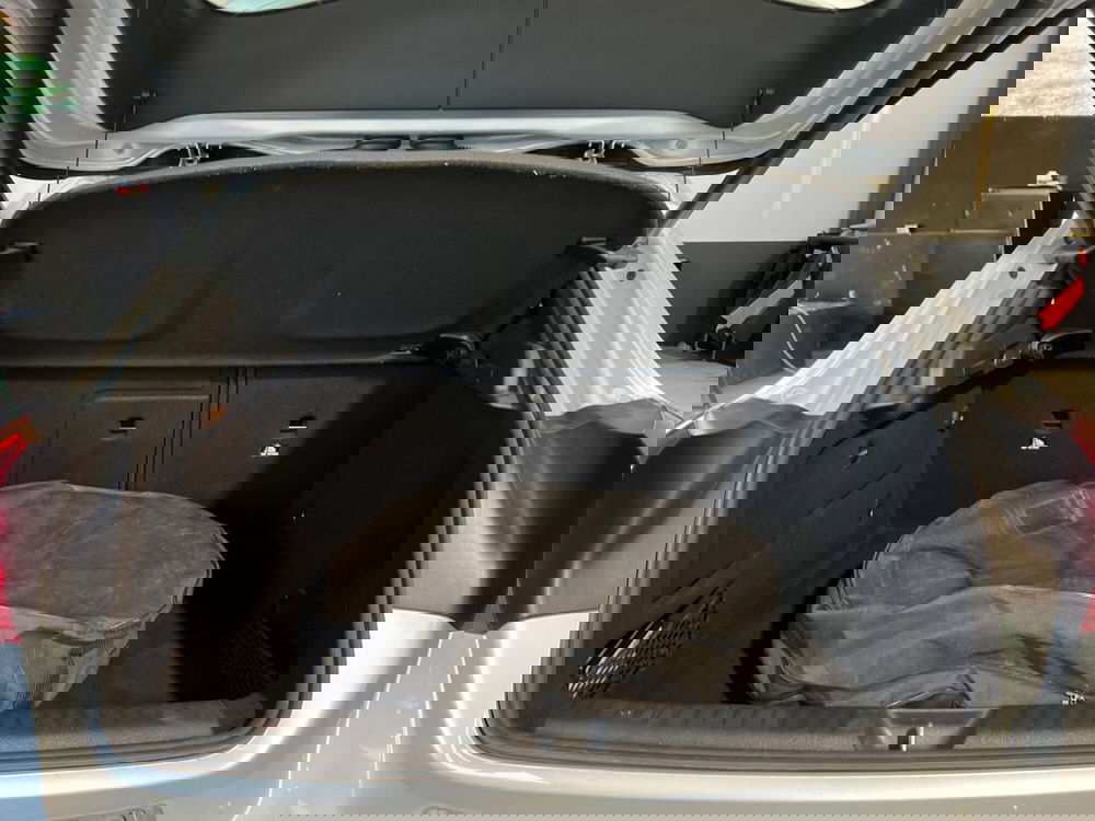 Mercedes-Benz GLA SUV usata a Roma (15)