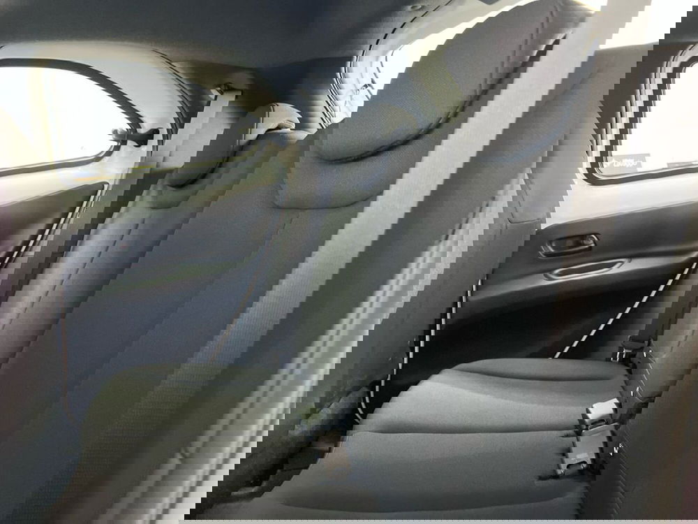 Toyota Aygo X nuova a Roma (13)