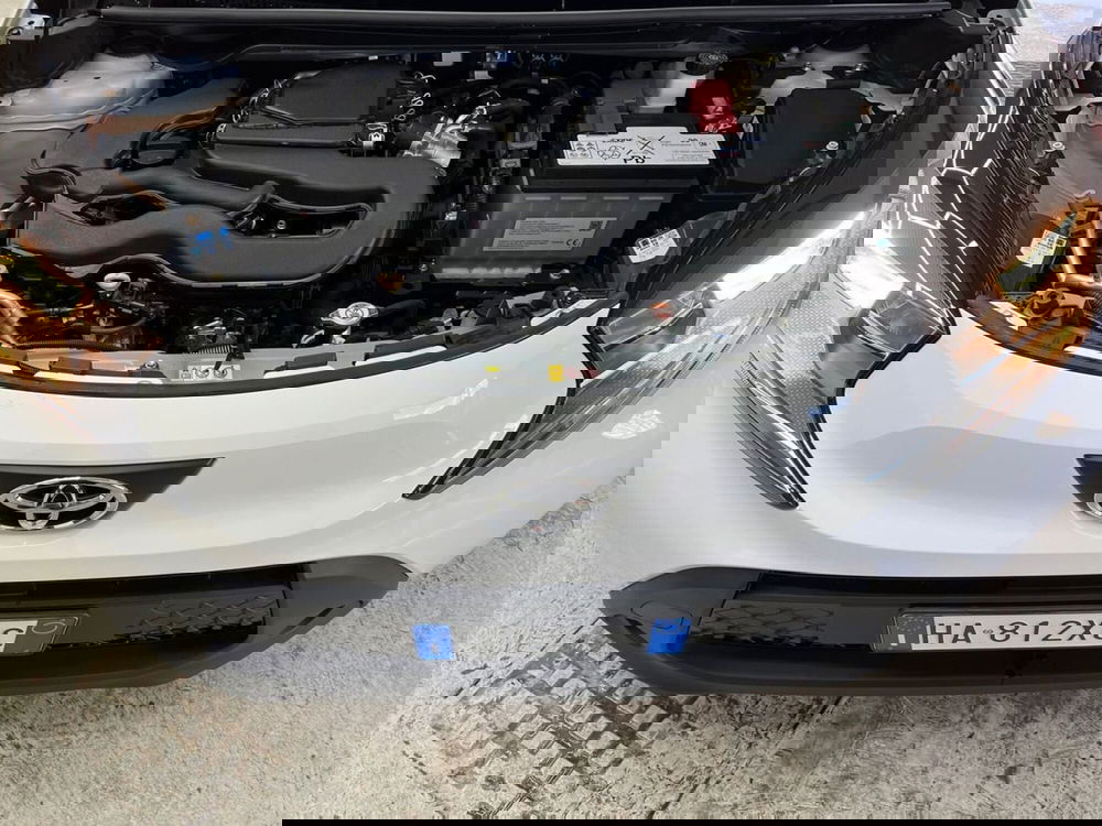 Toyota Aygo X nuova a Roma (15)
