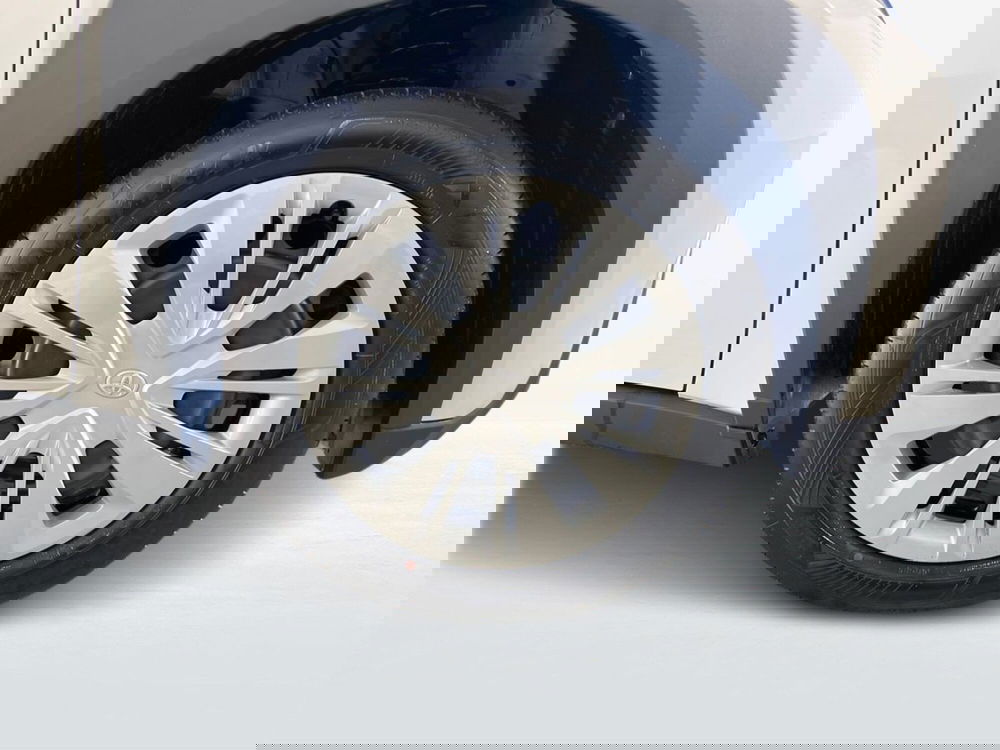 Toyota Aygo X nuova a Roma (5)