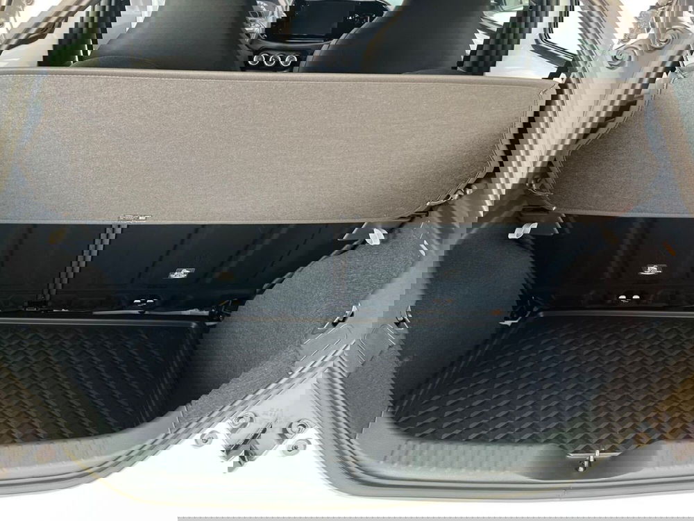 Toyota Aygo X nuova a Roma (9)