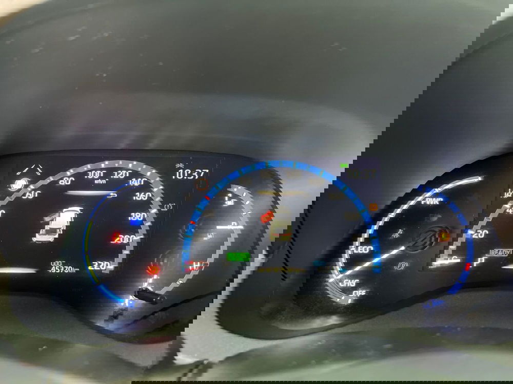 Toyota Yaris Cross usata a Roma (11)