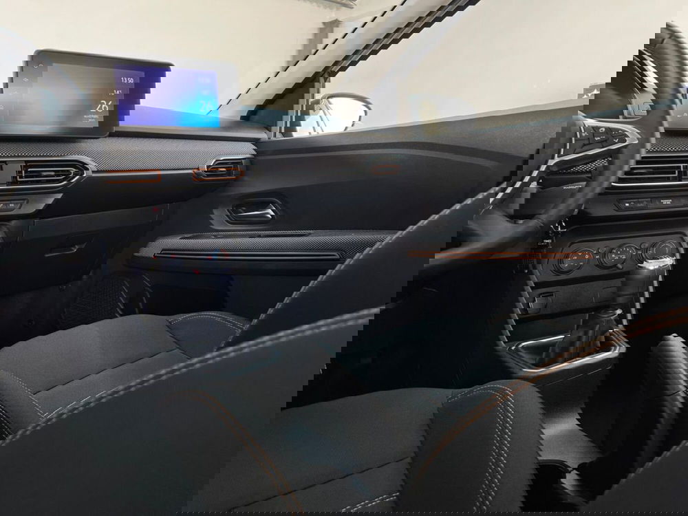 Dacia Sandero usata a Roma (13)