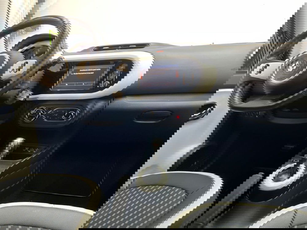 Renault Twingo usata a Roma (12)