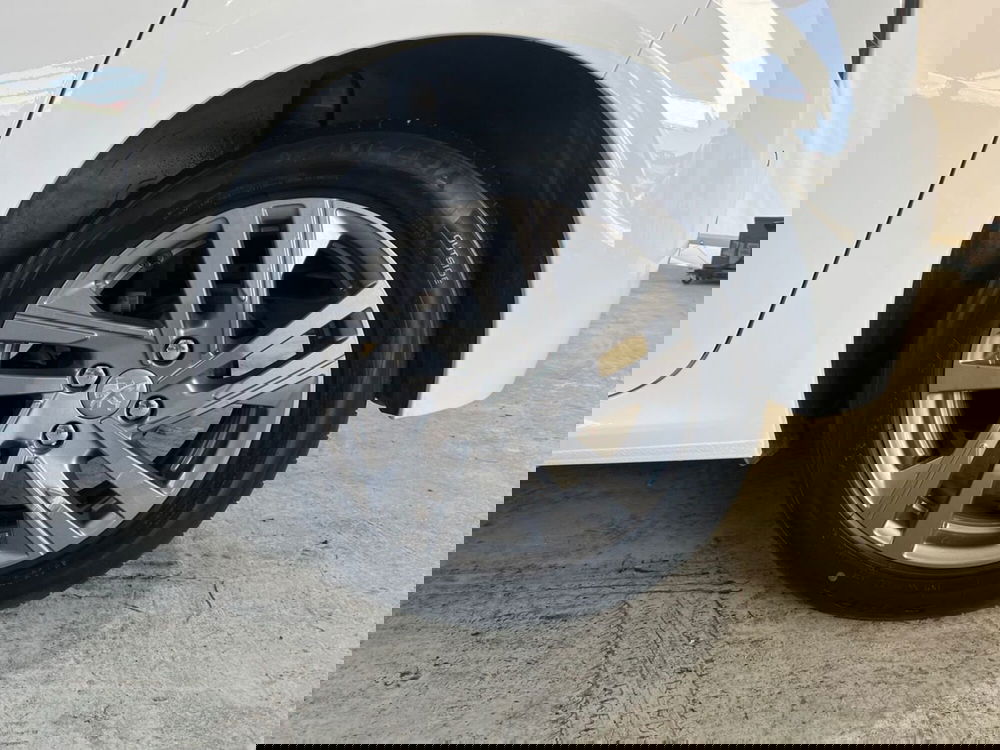 Peugeot 208 usata a Roma (16)