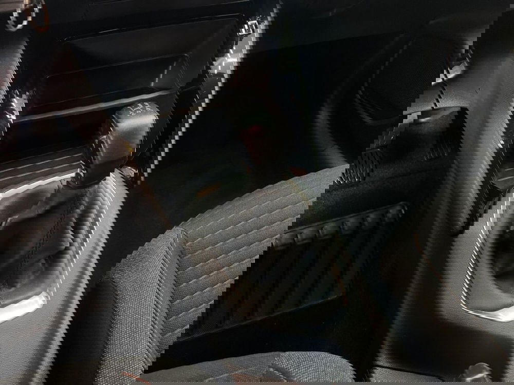 Peugeot 208 usata a Roma (8)