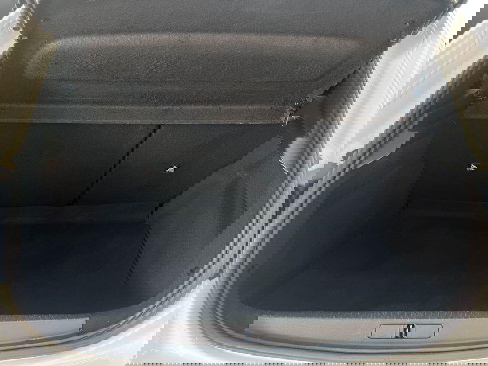 Peugeot 208 usata a Roma (9)