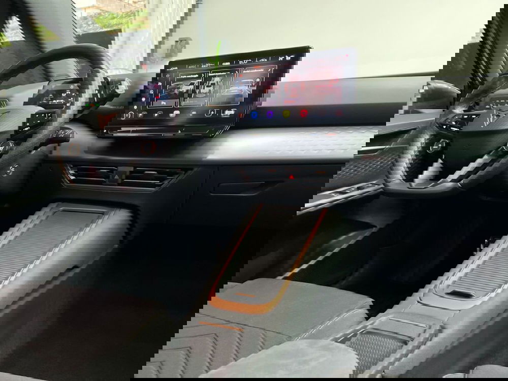 Cupra Born usata a Roma (10)