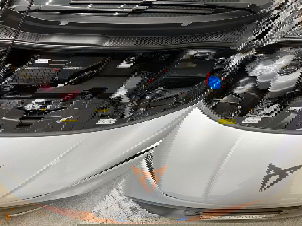 Cupra Born usata a Roma (15)