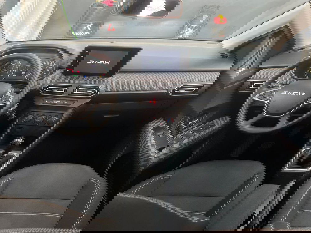 Dacia Sandero usata a Roma (12)