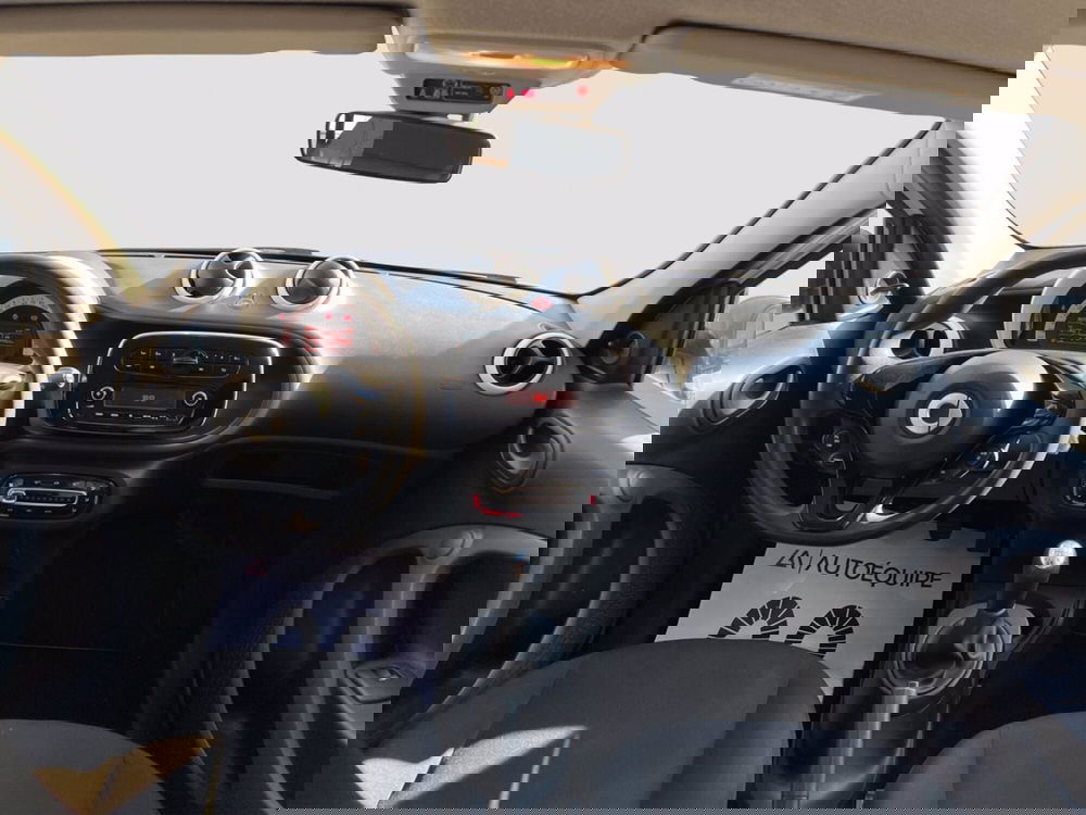 smart forfour usata a Roma (12)