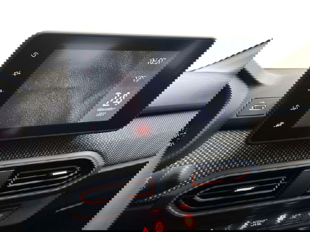 Dacia Sandero usata a Roma (14)