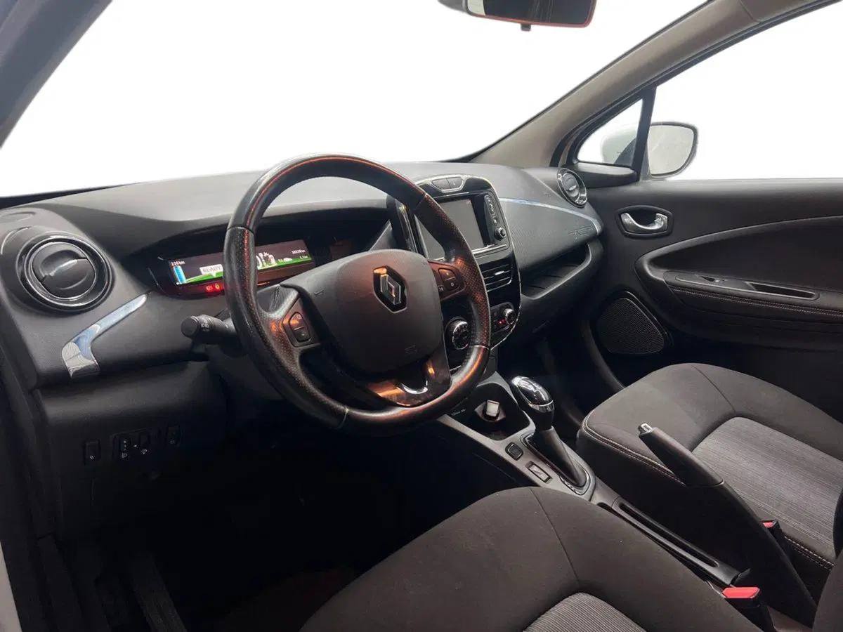 Renault Zoe usata a Roma (9)