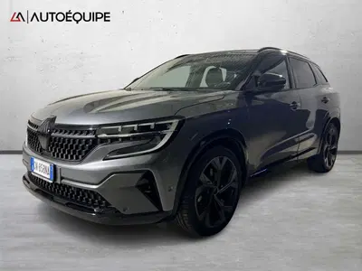Renault Austral 1.2 full hybrid Iconic Esprit Alpine 200cv auto del 2023 usata a Roma