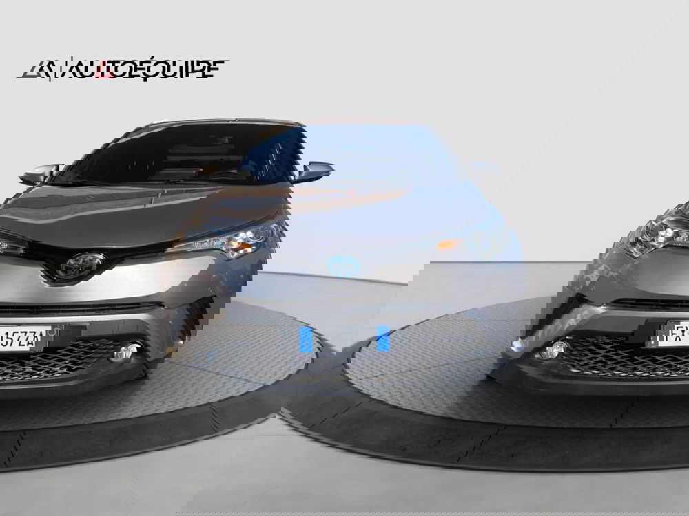 Toyota Toyota C-HR usata a Roma (8)