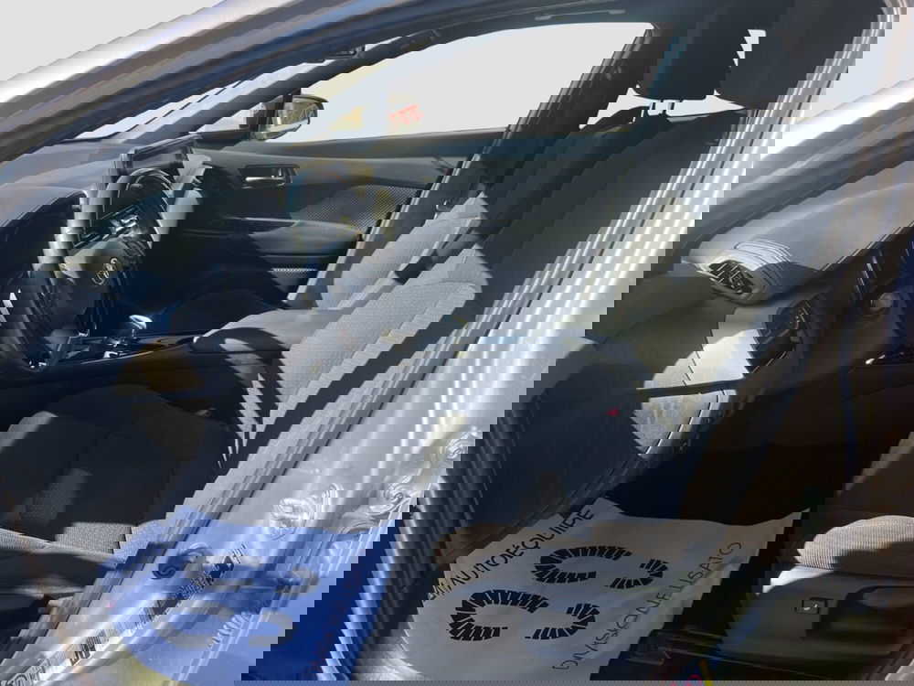 Toyota Toyota C-HR usata a Roma (9)