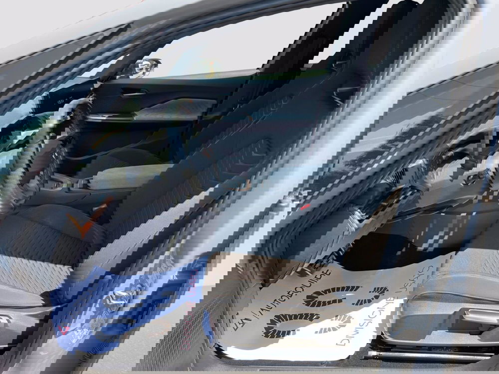 Cupra Born usata a Roma (10)