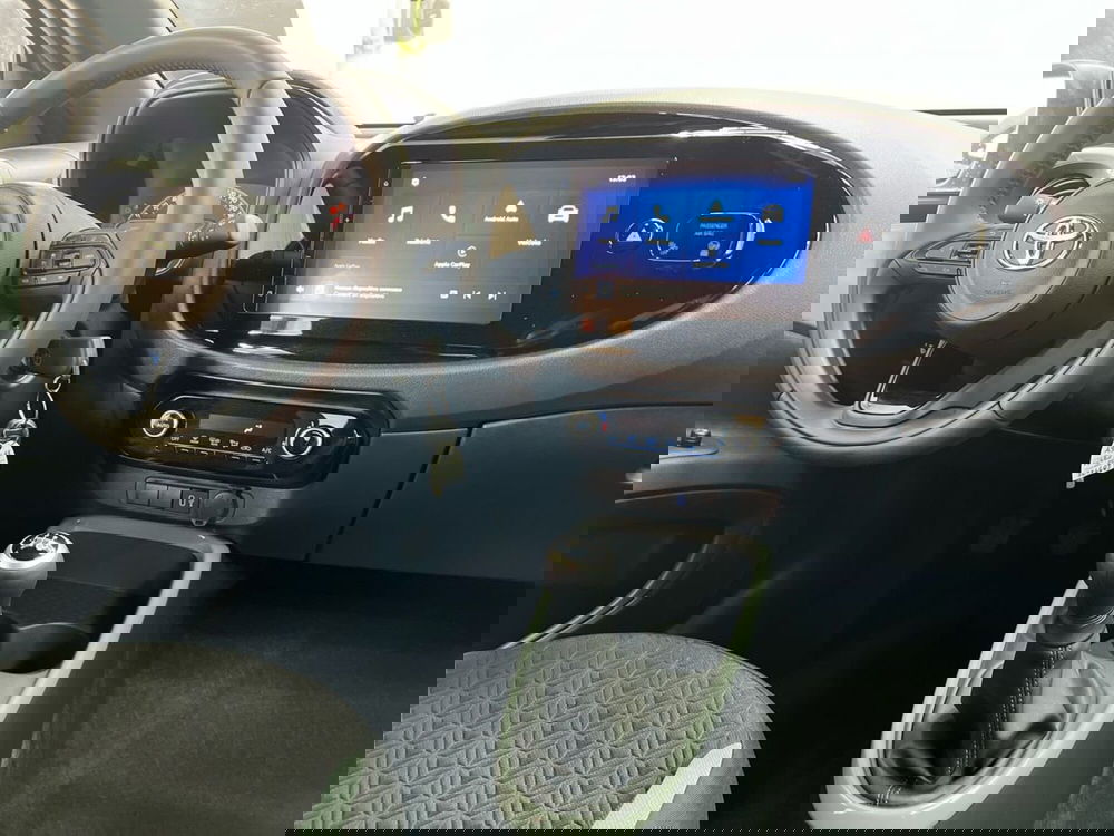 Toyota Aygo X nuova a Roma (10)