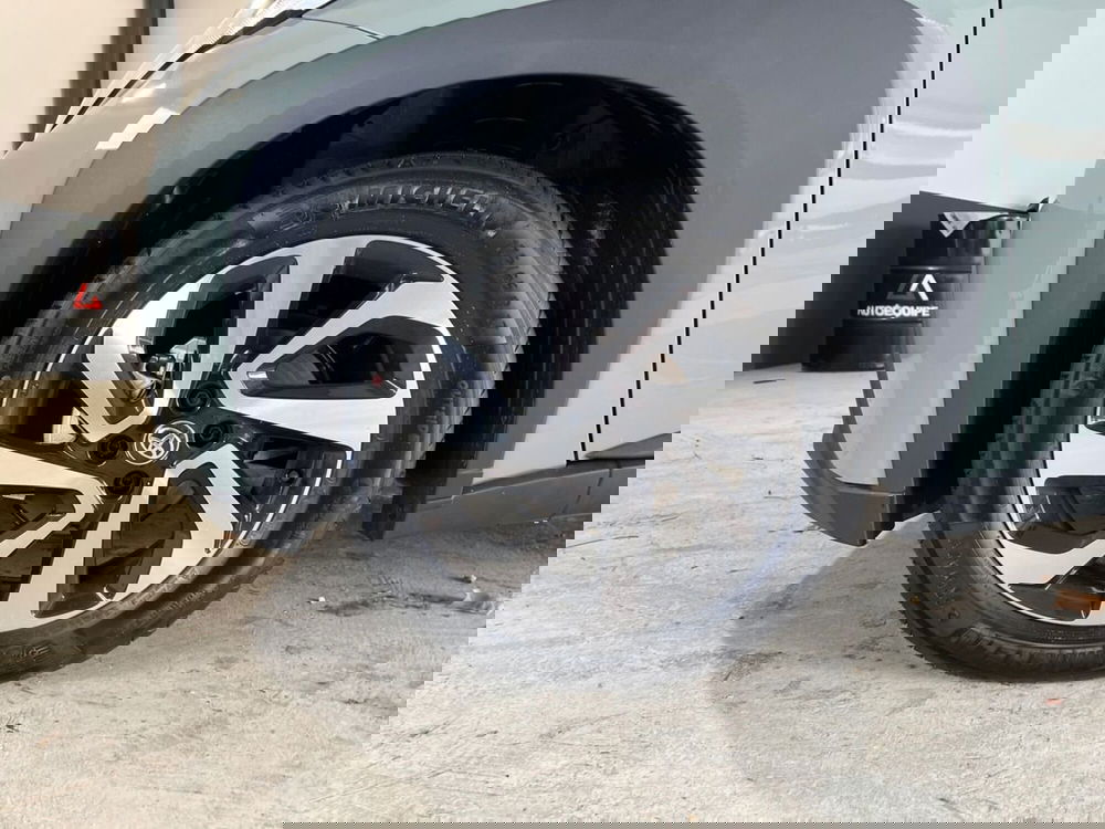 Toyota Aygo X nuova a Roma (18)