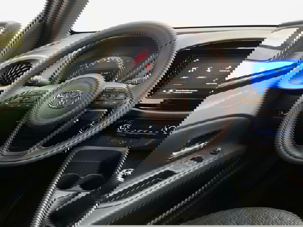 Toyota Aygo X nuova a Roma (7)