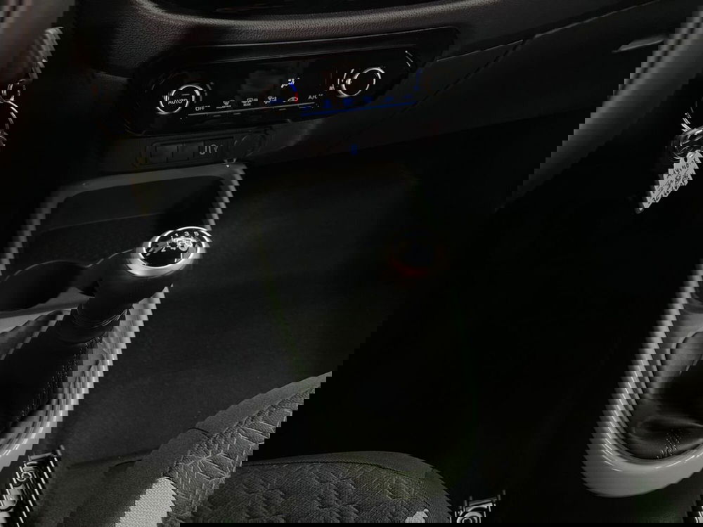 Toyota Aygo X nuova a Roma (8)