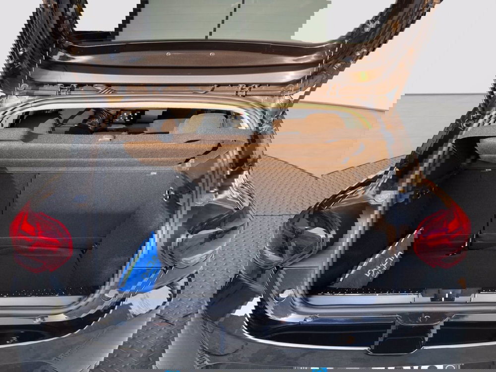 Dacia Sandero usata a Roma (16)