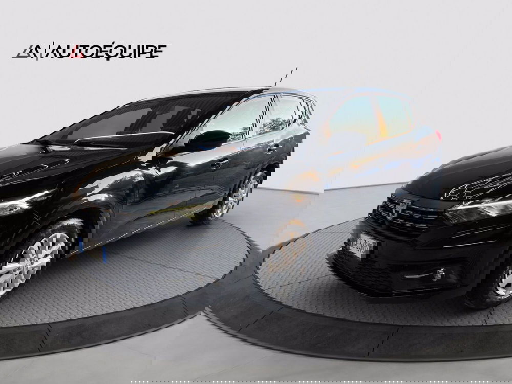 Dacia Sandero usata a Roma (3)