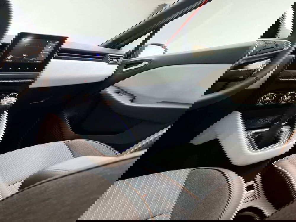 Renault Clio usata a Roma (13)