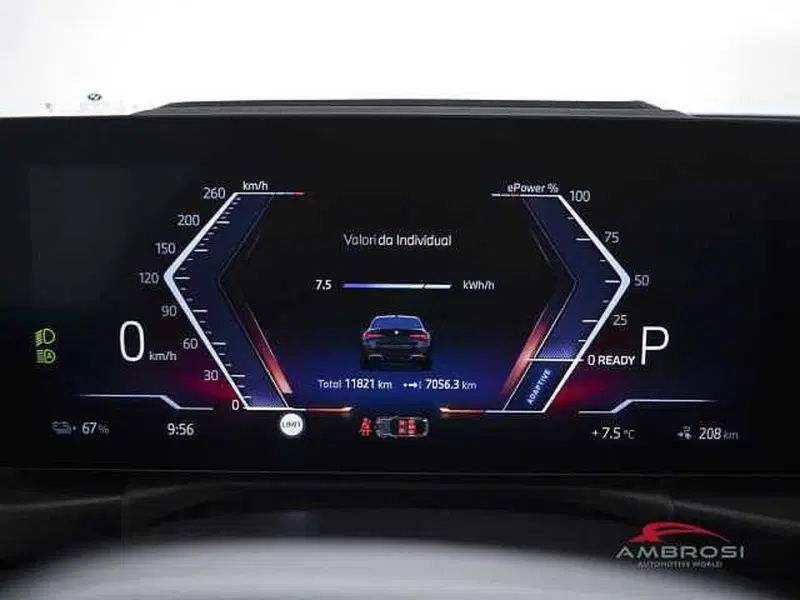 BMW i4 usata a Viterbo (13)
