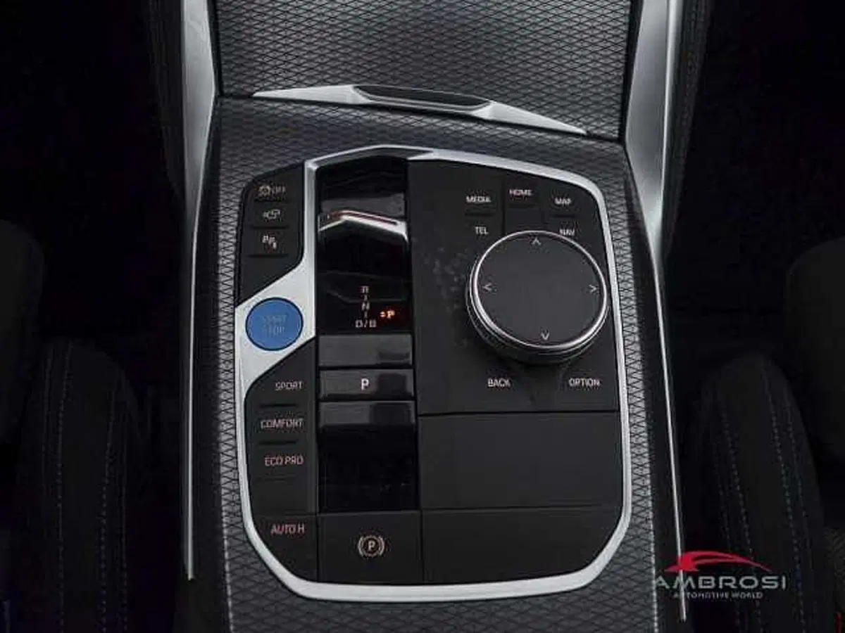 BMW i4 usata a Viterbo (20)
